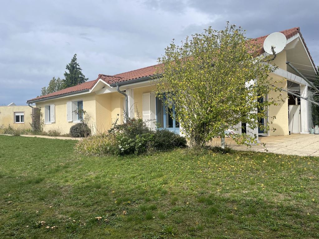 Villa L'ISLE D'ABEAU 343000€ Alexandre Lachaud IMMOBILIER Villa L'ISLE D'ABEAU 343000€ Alexandre Lachaud IMMOBILIER