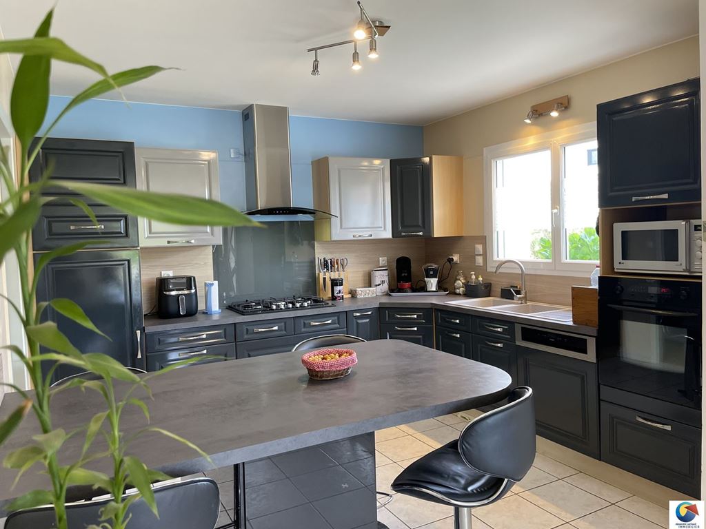 Villa FOUR (38080) Alexandre Lachaud IMMOBILIER Villa FOUR (38080) Alexandre Lachaud IMMOBILIER