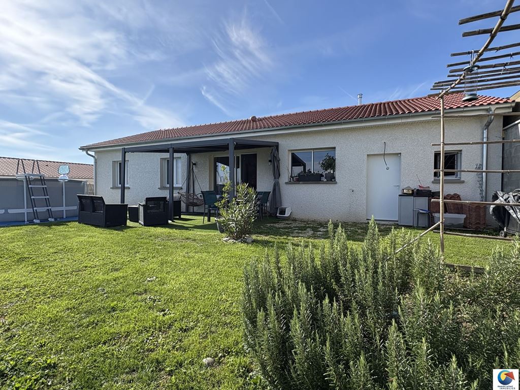 Villa NIVOLAS VERMELLE 309750€ Alexandre Lachaud IMMOBILIER Villa NIVOLAS VERMELLE 309750€ Alexandre Lachaud IMMOBILIER