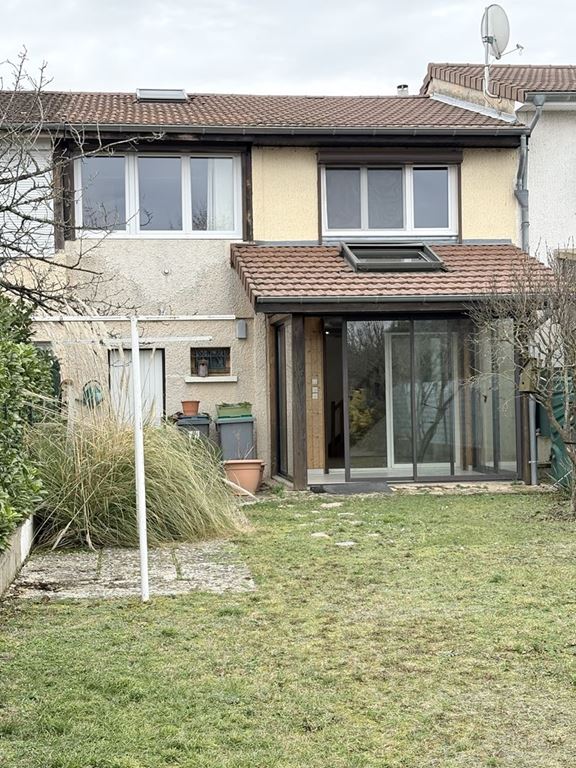 Pavillon ST QUENTIN FALLAVIER 215000€ Alexandre Lachaud IMMOBILIER Pavillon ST QUENTIN FALLAVIER 215000€ Alexandre Lachaud IMMOBILIER