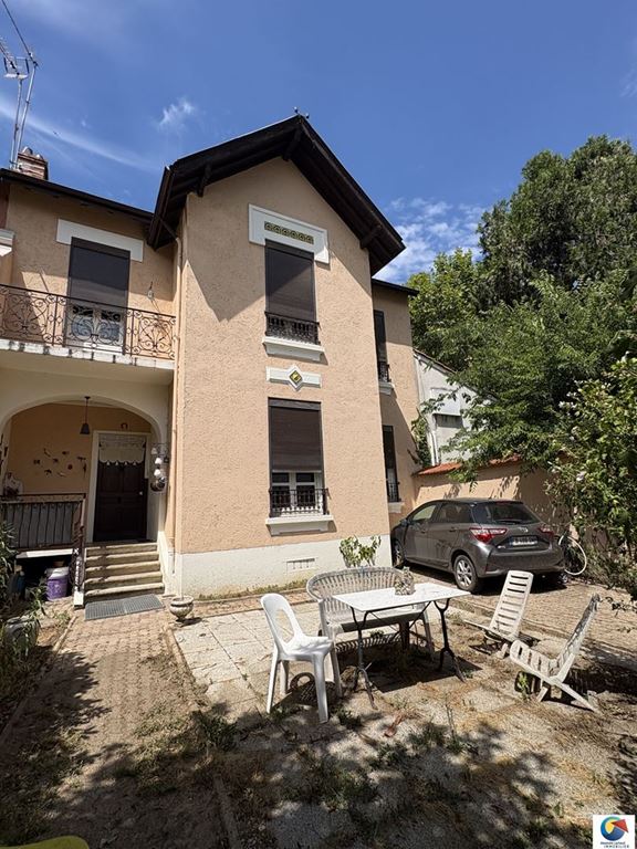 Maison VILLEURBANNE 425000€ Alexandre Lachaud IMMOBILIER Maison VILLEURBANNE 425000€ Alexandre Lachaud IMMOBILIER