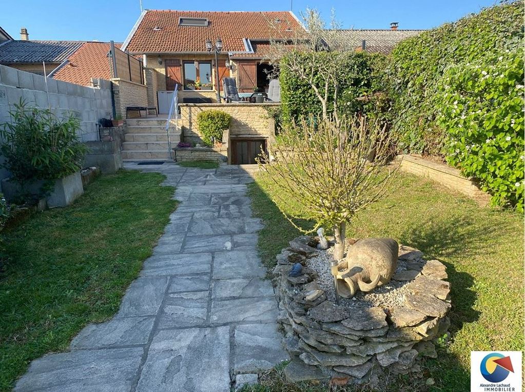 Maison de village LA VERPILLIERE 289000€ Alexandre Lachaud IMMOBILIER