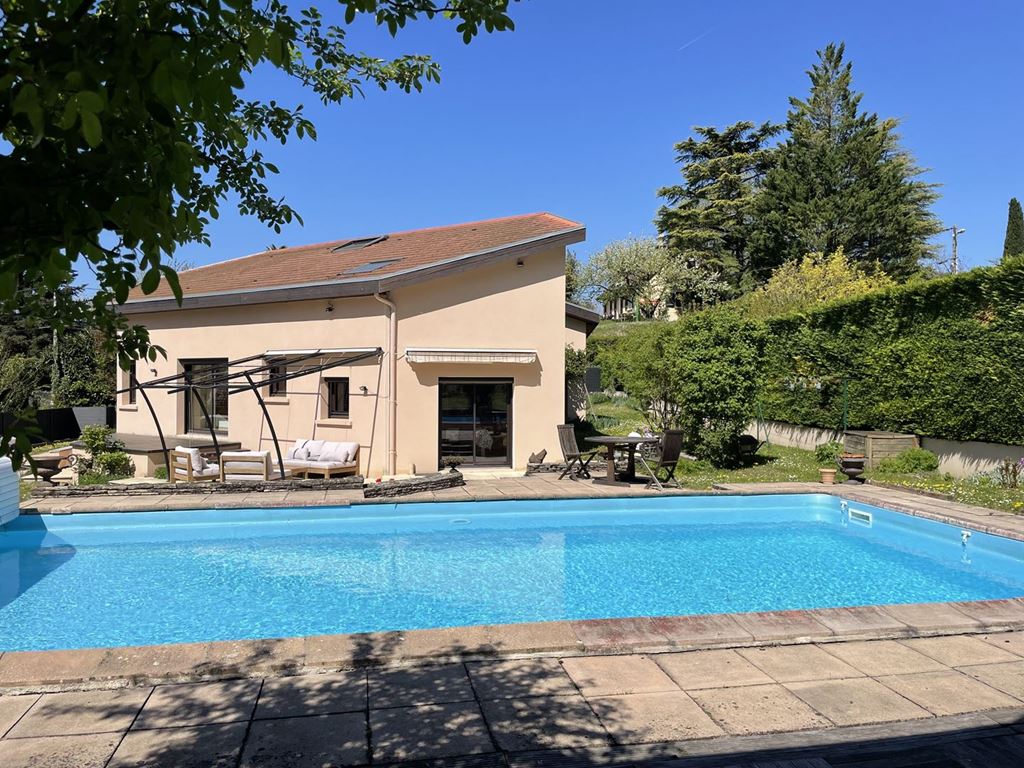 Villa BOURGOIN JALLIEU 495000€ Alexandre Lachaud IMMOBILIER Villa BOURGOIN JALLIEU 495000€ Alexandre Lachaud IMMOBILIER