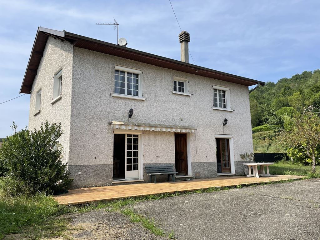Maison CESSIEU 280000€ Alexandre Lachaud IMMOBILIER Maison CESSIEU 280000€ Alexandre Lachaud IMMOBILIER